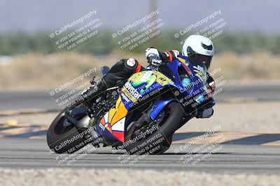 media/Oct-13-2025-Moto Forza (Mon) [[a66d839500]]/3-B Group/Session 3 (Turn 16)/